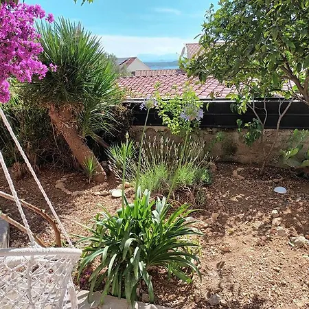 Ivana's Amazing + Bathroom And Free Parking * Hvar Town